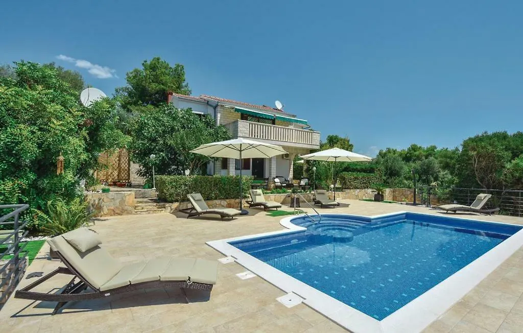 Villa Nela Donji Okrug