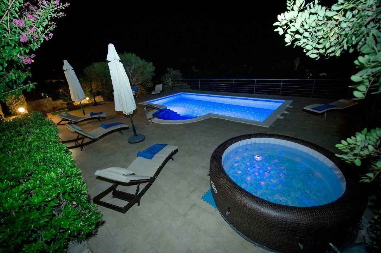 Villa Nela Donji Okrug  Croatia