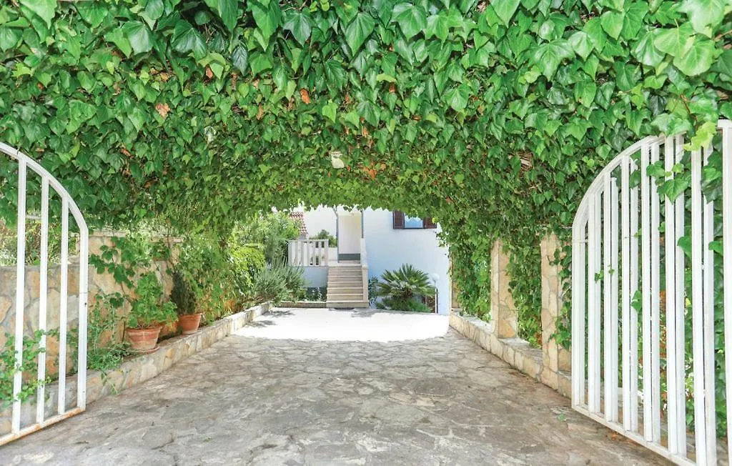 Villa Nela Donji Okrug   Donji Okrug (Ciovo)